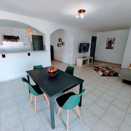 Le Nil Appartement Cosy Tout Confort Baie-Mahault Kültér fotó