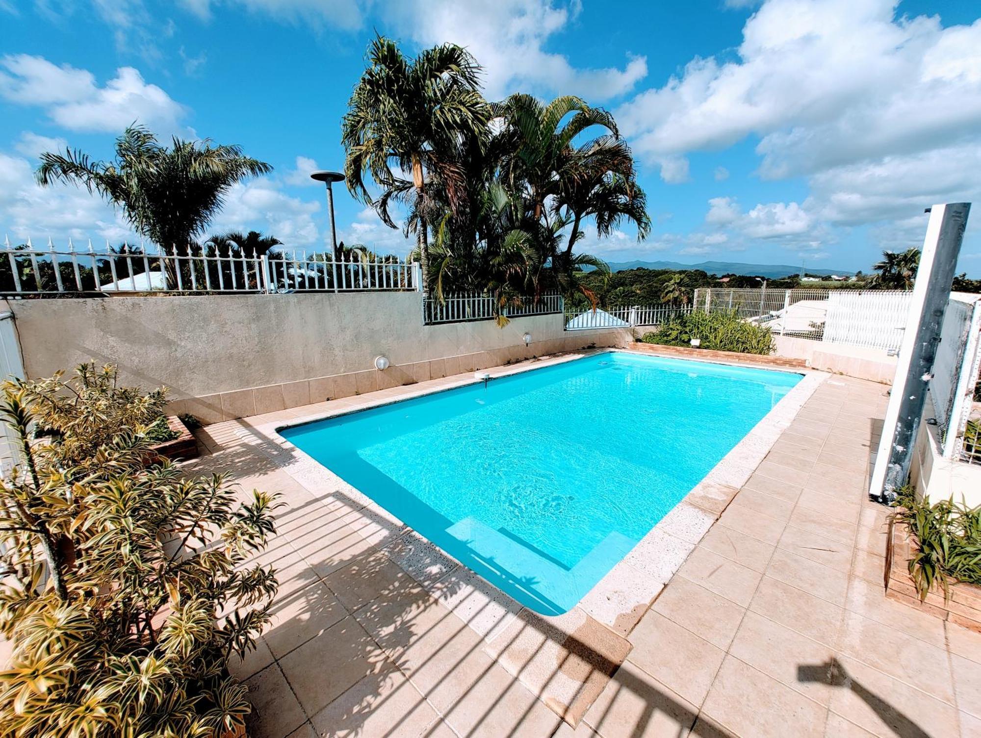 Le Nil Appartement Cosy Tout Confort Baie-Mahault Kültér fotó